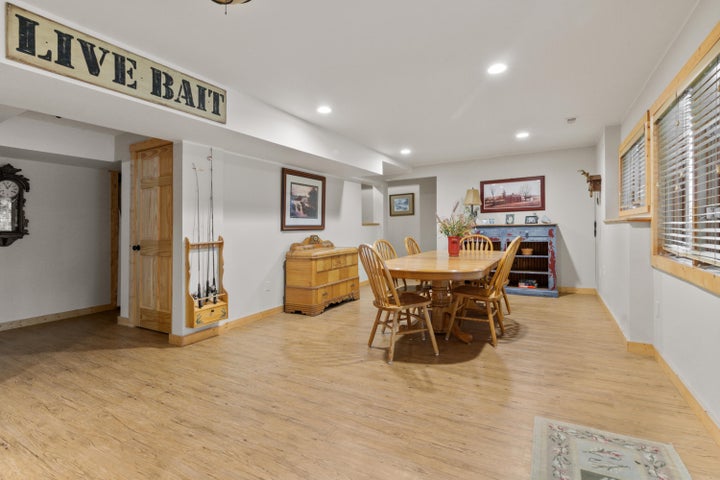 Crown Point, Indiana, 46307, United States, 3 Bedrooms Bedrooms, ,3 BathroomsBathrooms,Residential,For Sale,1942577