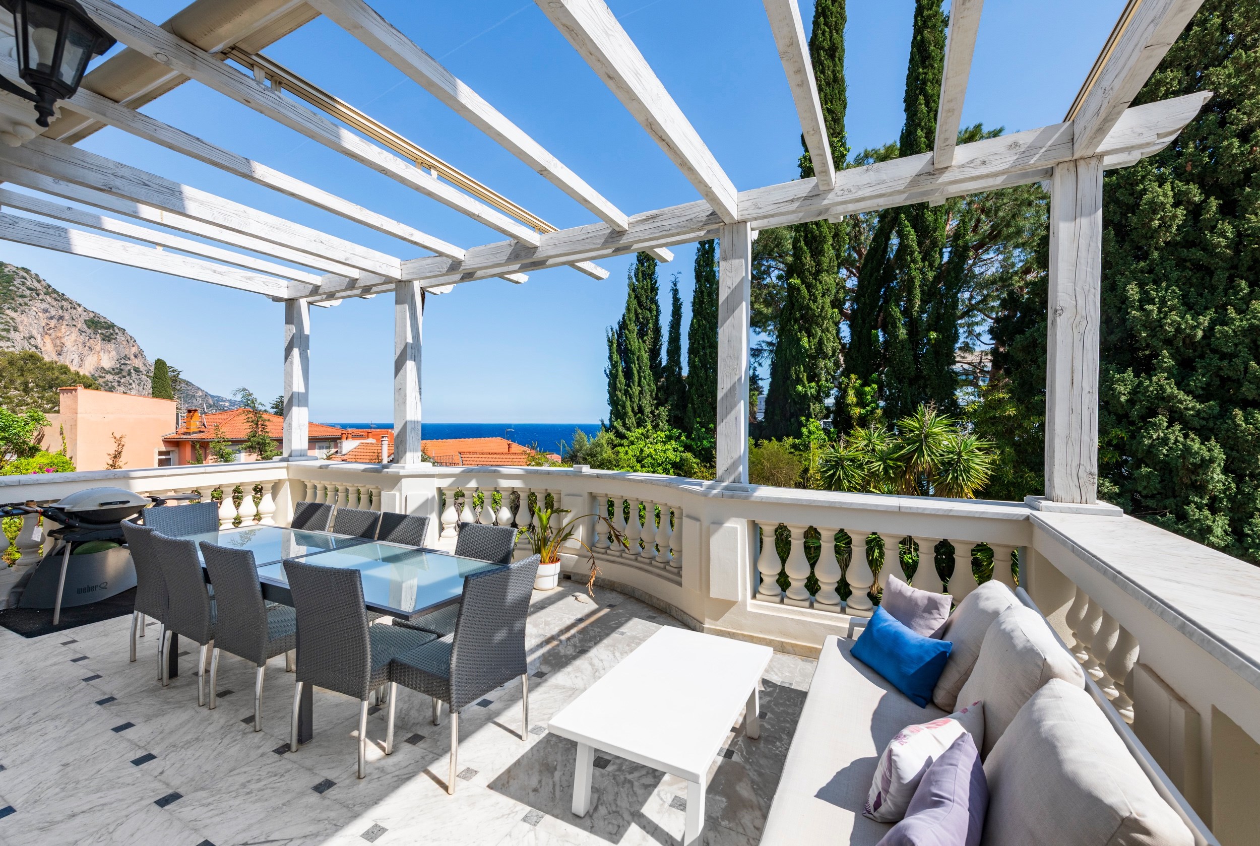  Beaulieu-sur-Mer Belle Époque villa with garden, 20 metre pool and sea glimpse … - 物件實景