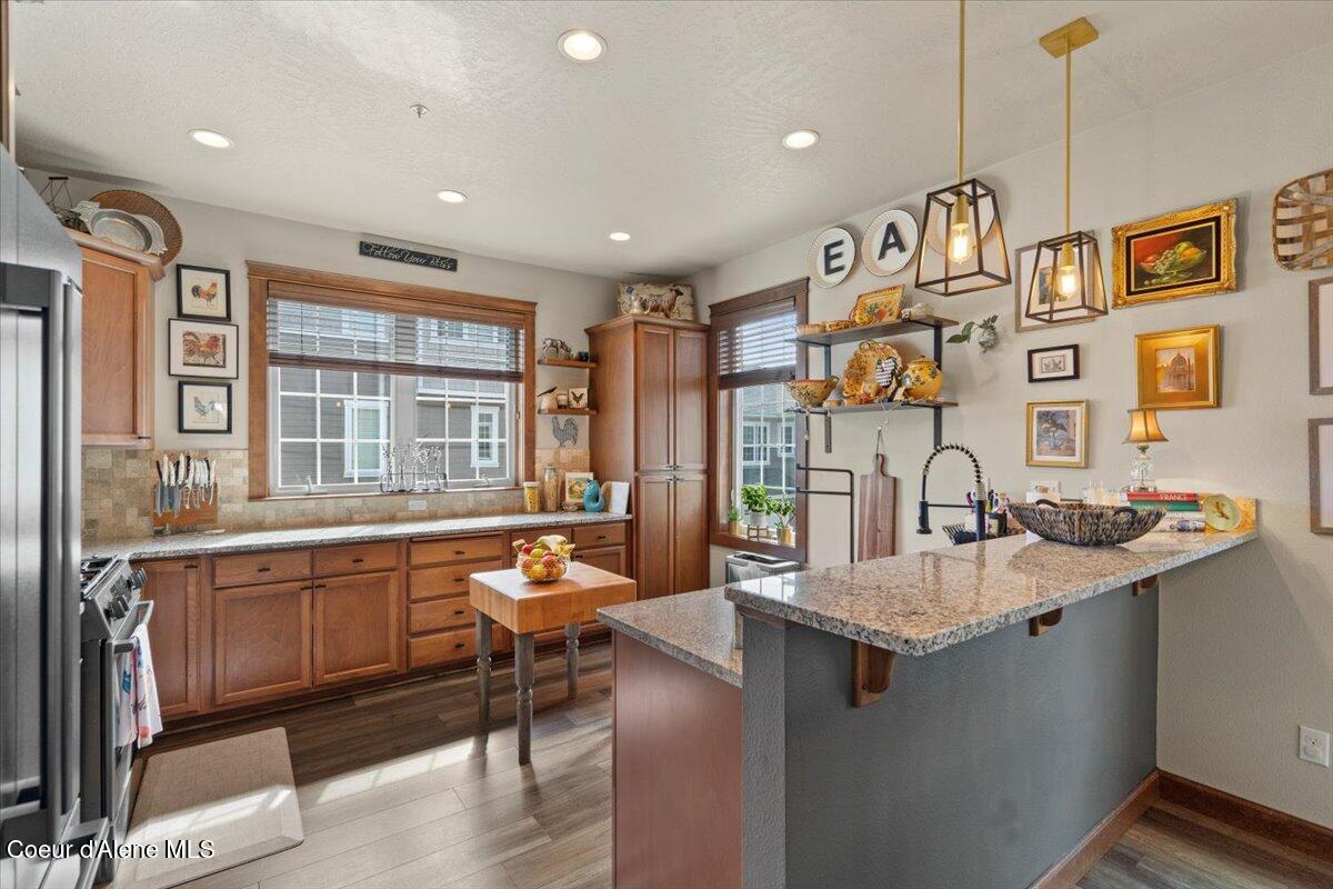 Coeur D'alene, Idaho, 83814, United States, 2 Bedrooms Bedrooms, ,1 BathroomBathrooms,Residential,For Sale,1761897