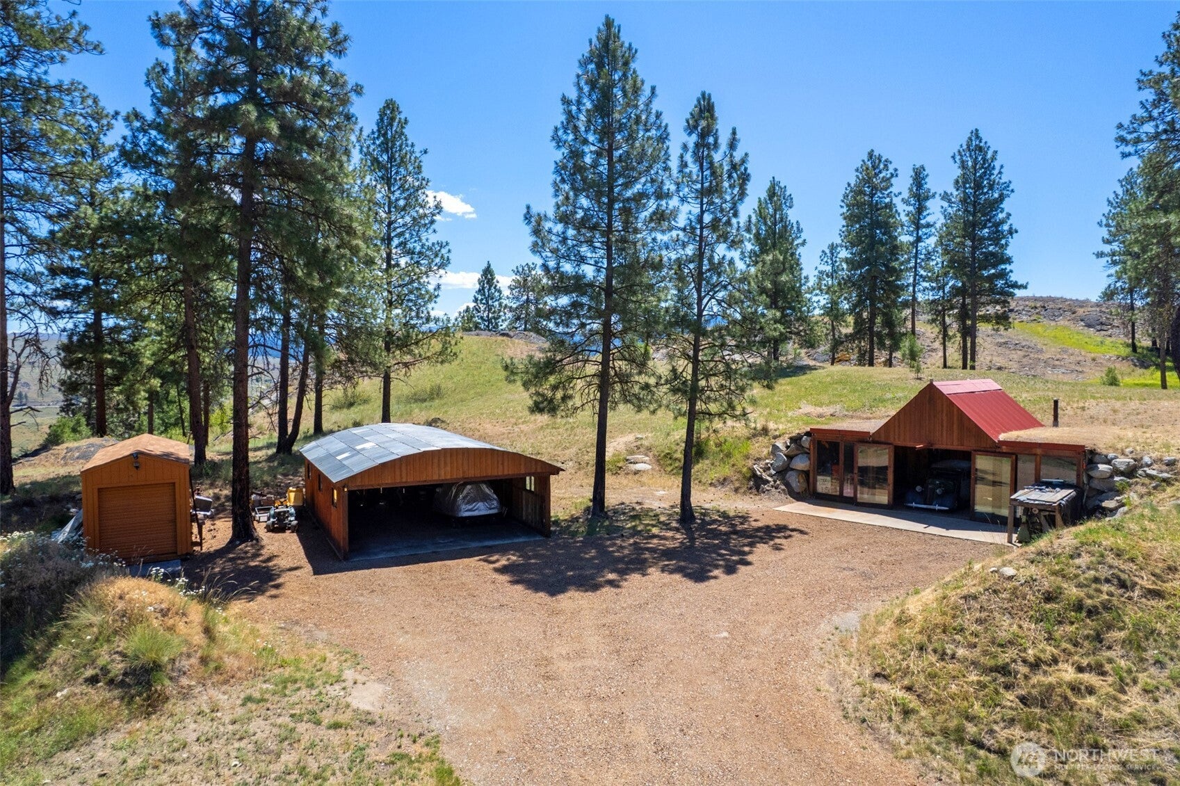 Oroville, Washington, 98844, United States, 1 Bedroom Bedrooms, ,Residential,For Sale,1882313