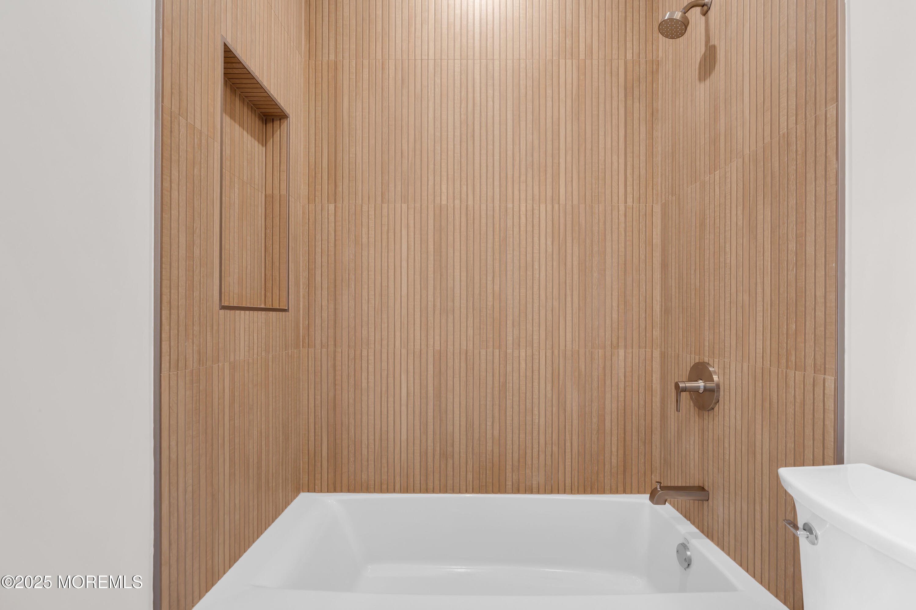 Little Silver, New Jersey, 07739, United States, 5 Bedrooms Bedrooms, ,5 BathroomsBathrooms,Residential,For Sale,2005340