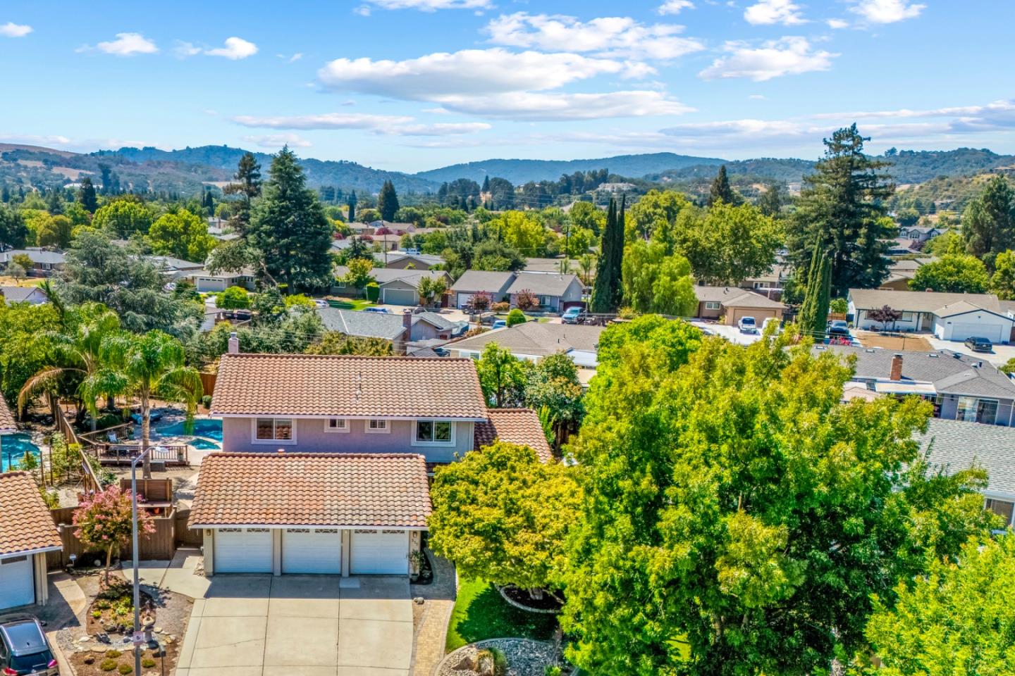Morgan Hill, California, 95037, United States, 5 Bedrooms Bedrooms, ,3 BathroomsBathrooms,Residential,For Sale,1934202