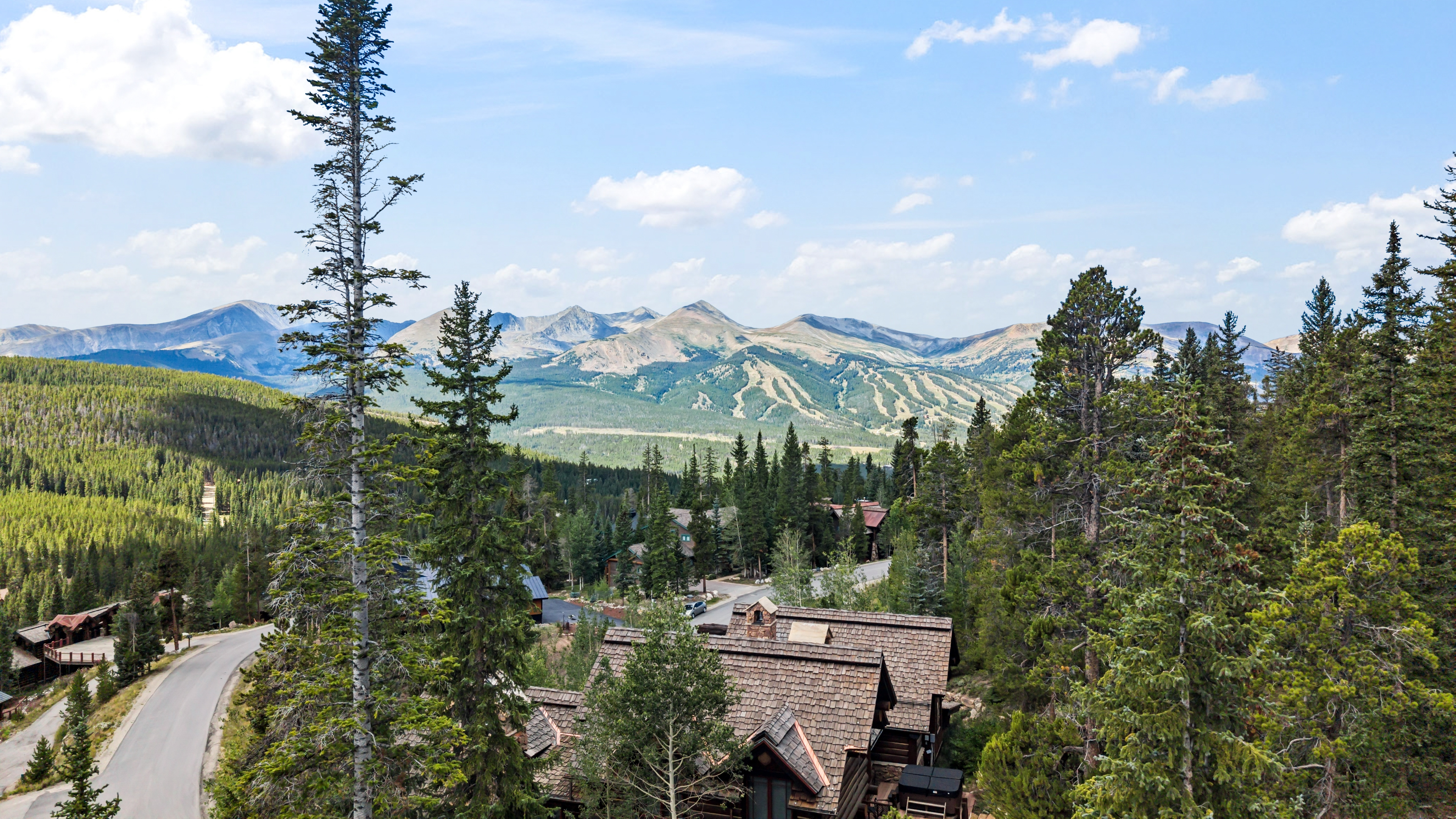  Set in the Desirable Goldenview Neighborhood of Breckenridge - 物件實景