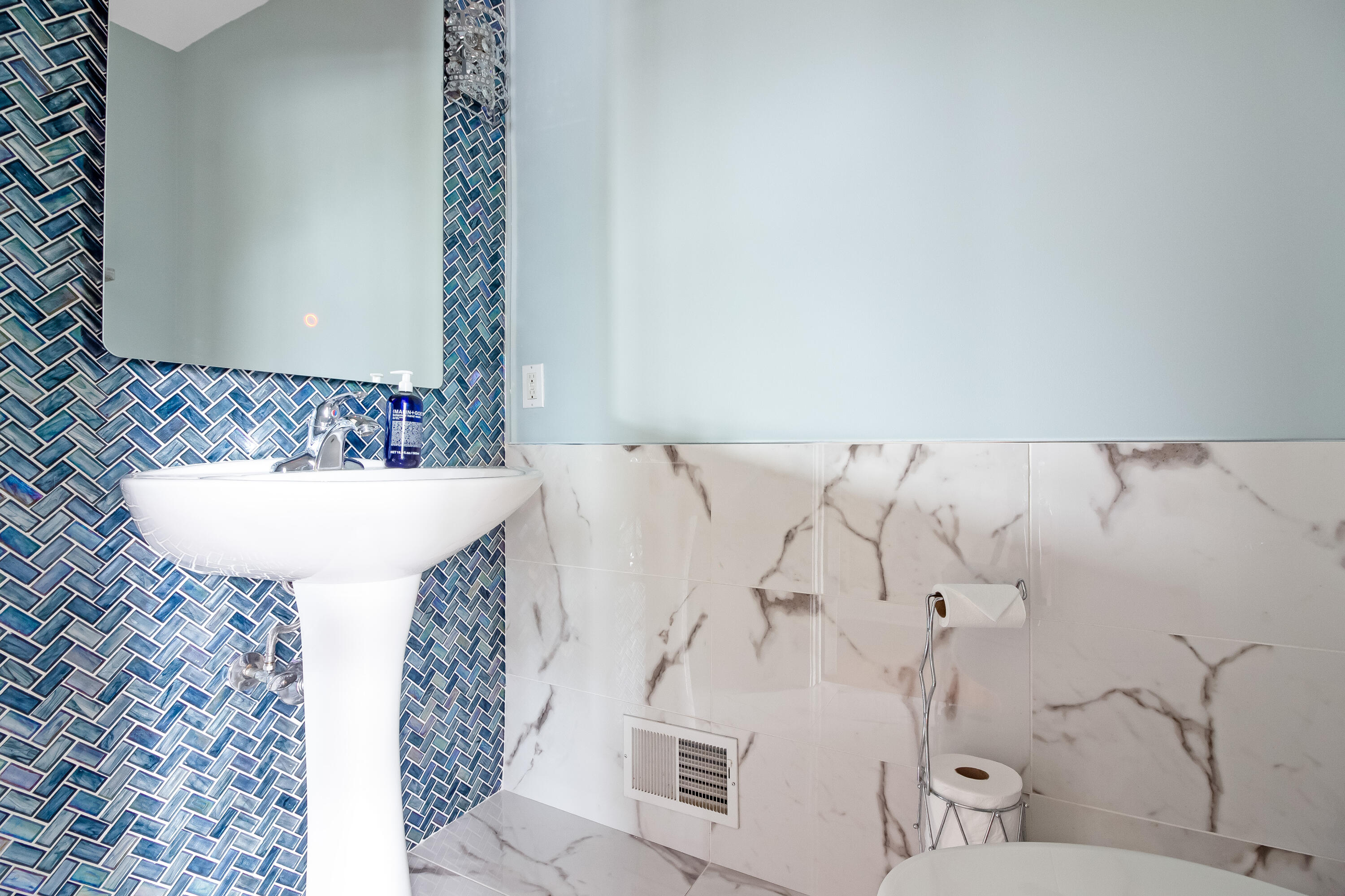 Saugatuck, Michigan, 49453, United States, 3 Bedrooms Bedrooms, ,3 BathroomsBathrooms,Residential,For Sale,1904374