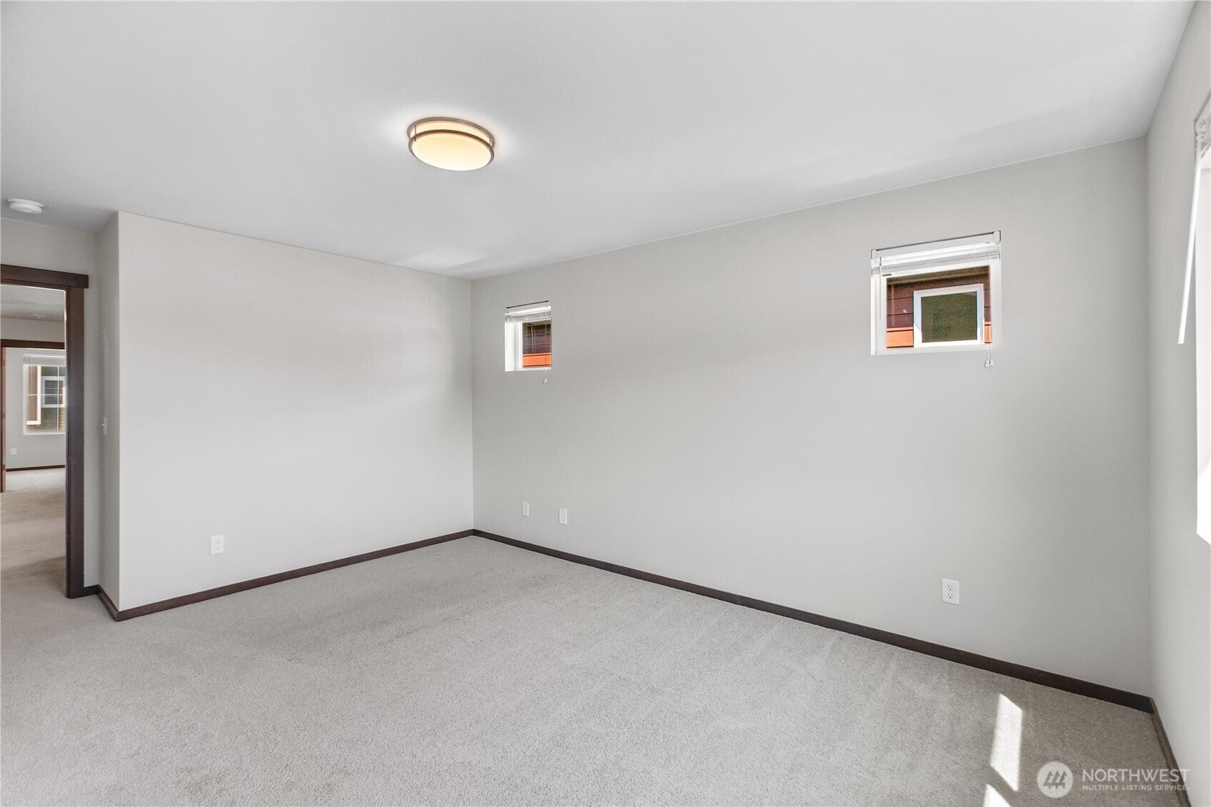 Bremerton, Washington, 98312, United States, 5 Bedrooms Bedrooms, ,2 BathroomsBathrooms,Residential,For Sale,1900860
