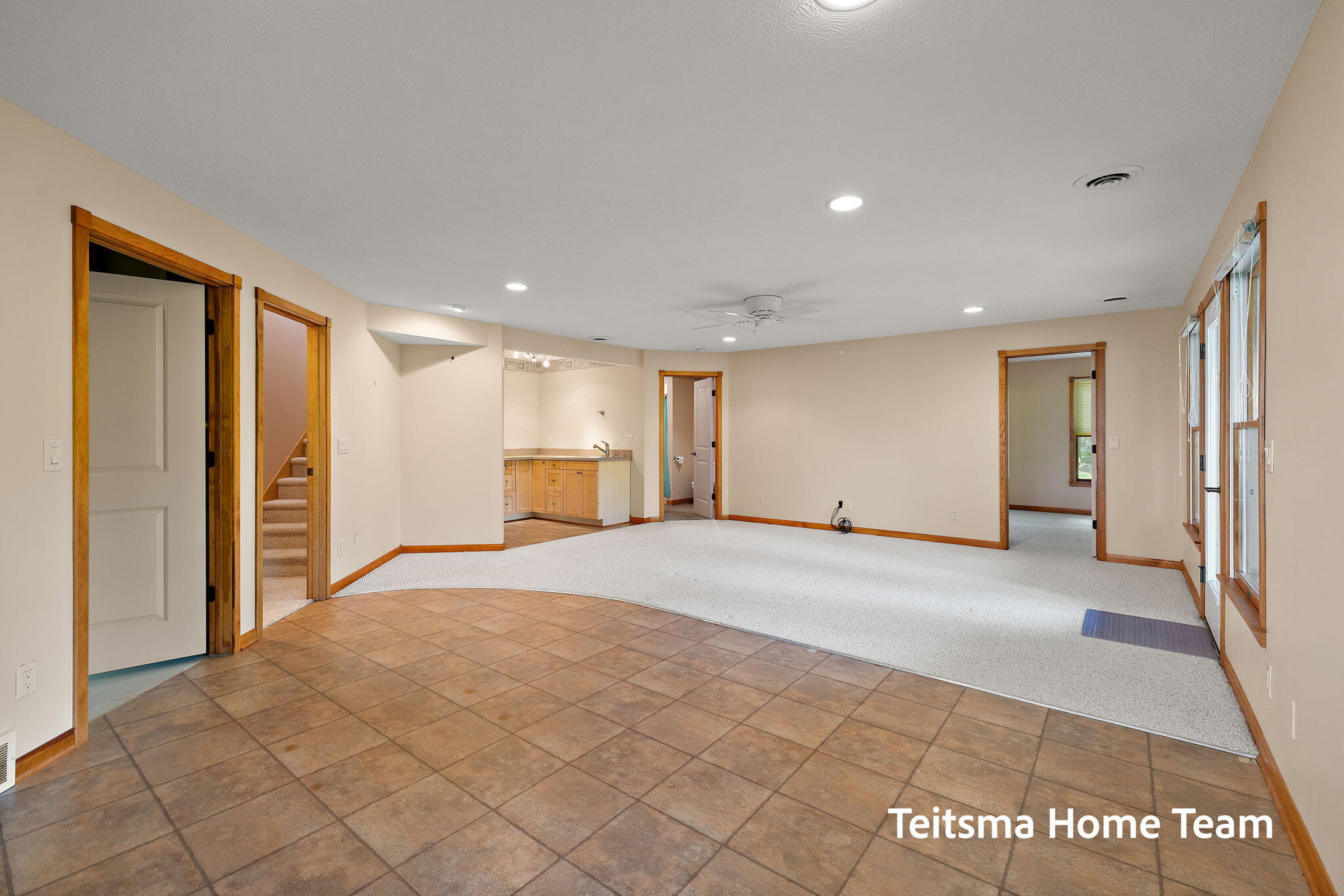 Spring Lake, Michigan, 49456, United States, 2 Bedrooms Bedrooms, ,3 BathroomsBathrooms,Residential,For Sale,1901119