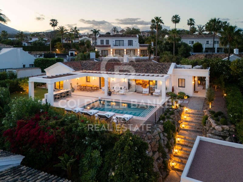 Marbella, Andalusia, ES, 4 Bedrooms Bedrooms, ,4 BathroomsBathrooms,Residential,For Sale,1826342