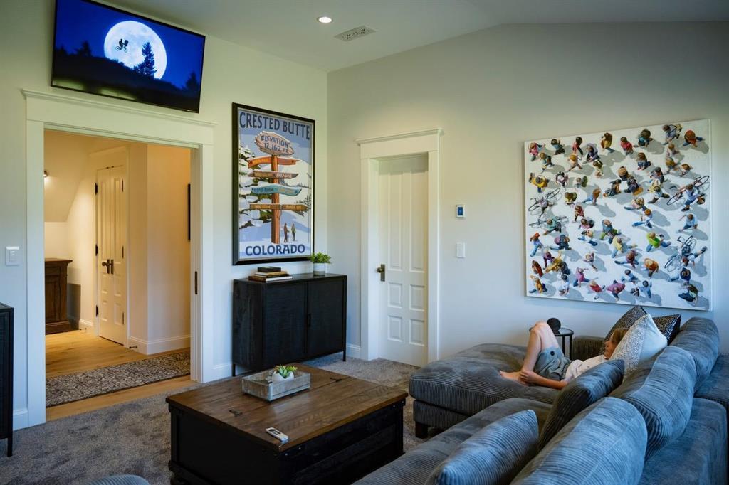921 & 905 County Road 317, Crested Butte, Colorado, 81224, United States, 8 Bedrooms Bedrooms, ,9 BathroomsBathrooms,Residential,For Sale,921 & 905 County Road 317,1668871
