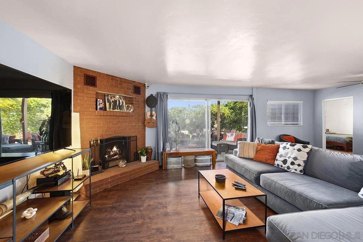 La Mesa, California, 91941, United States, 3 Bedrooms Bedrooms, ,4 BathroomsBathrooms,Residential,For Sale,1911905
