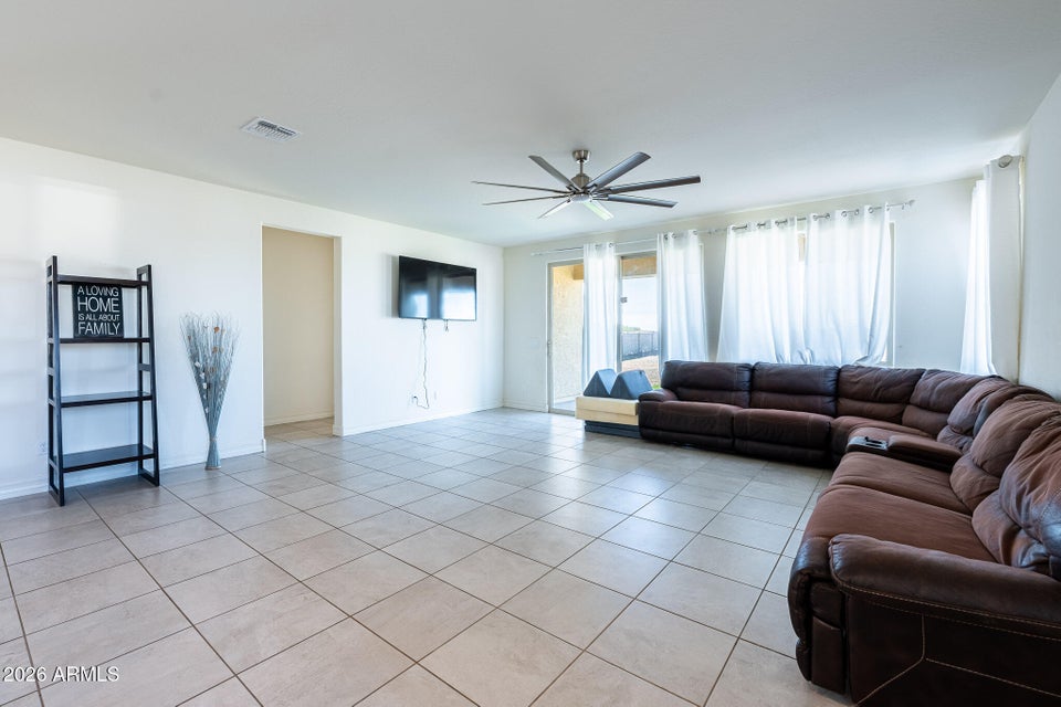 Wittmann, Arizona, 85361, United States, 3 Bedrooms Bedrooms, ,Residential,For Sale,2010818