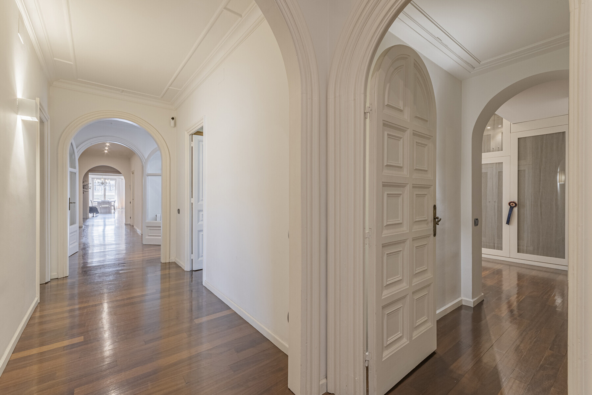 Elegant property in a stately estate on Avenida Diagonal - 物件實景