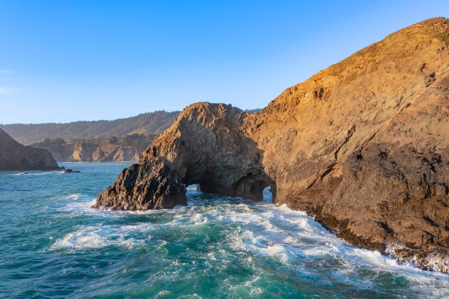 Elk, California, 95432, United States, 4 Bedrooms Bedrooms, ,4 BathroomsBathrooms,Residential,For Sale,1993215