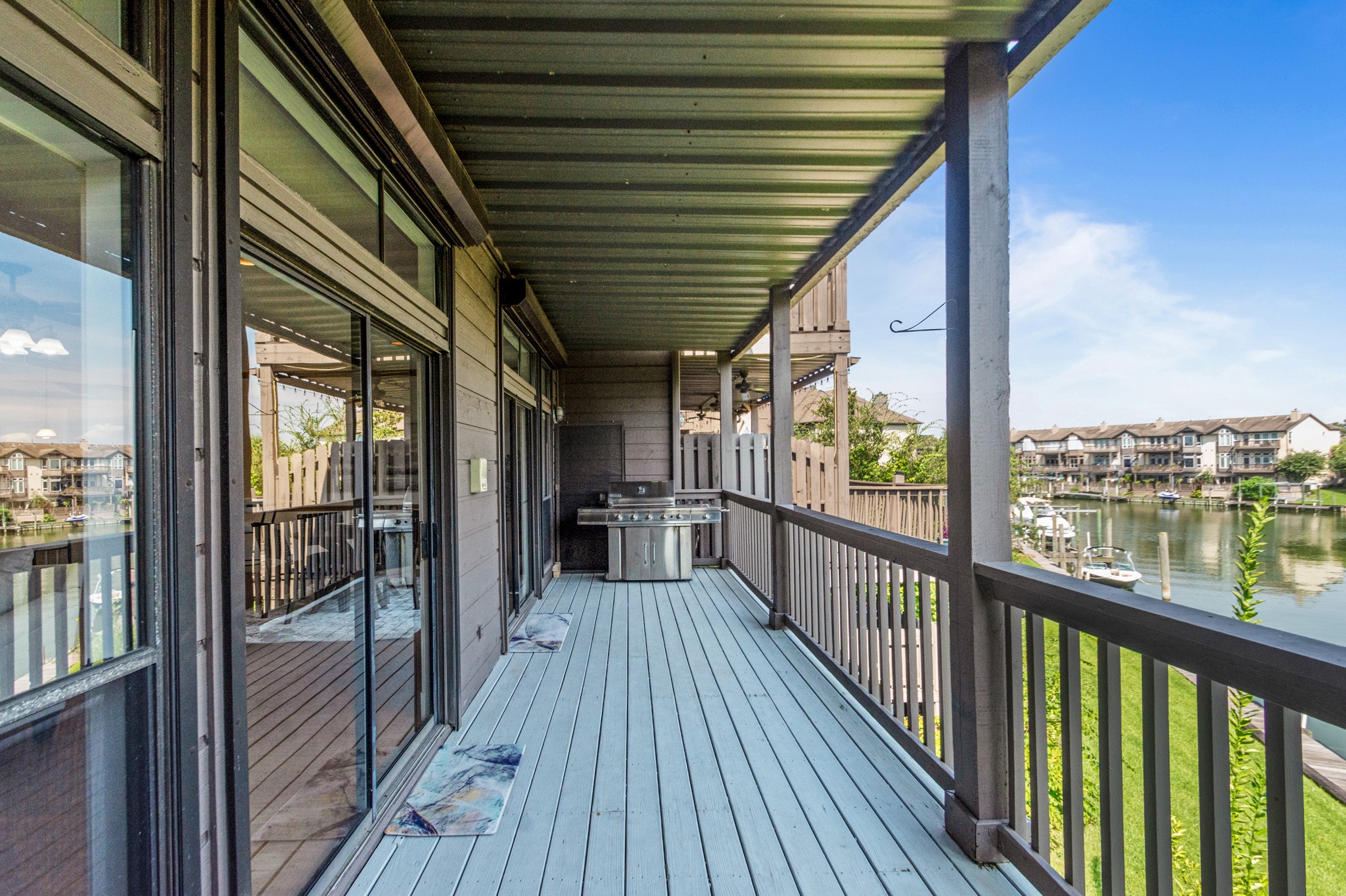 Houston, Texas, 77058, United States, 3 Bedrooms Bedrooms, ,4 BathroomsBathrooms,Residential,For Sale,1924880