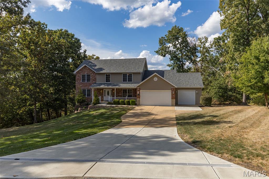 Festus, Missouri, 63028, United States, 4 Bedrooms Bedrooms, ,4 BathroomsBathrooms,Residential,For Sale,1954677