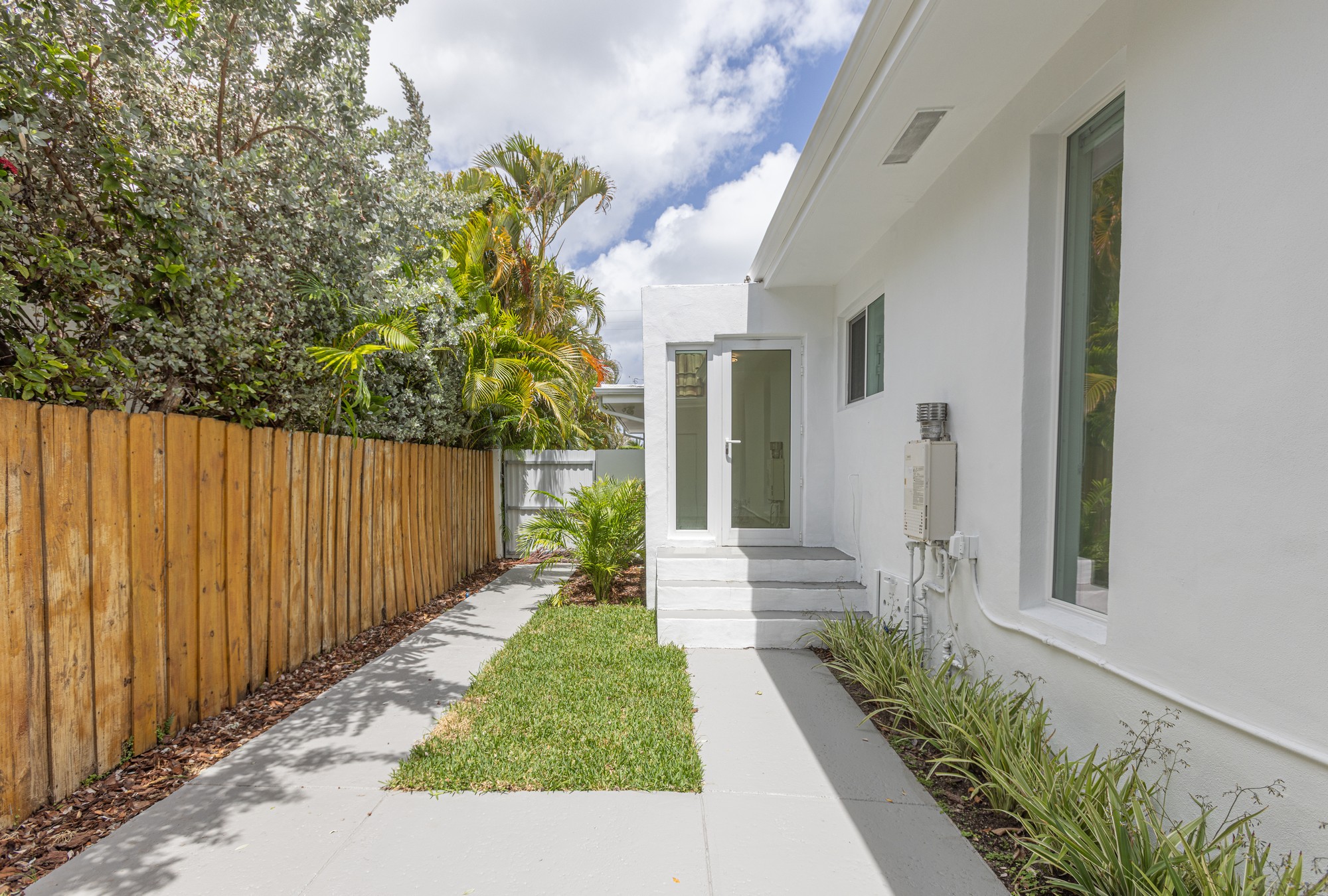  1690 Daytonia Rd, Miami Beach, FL, 33141 - 物件實景