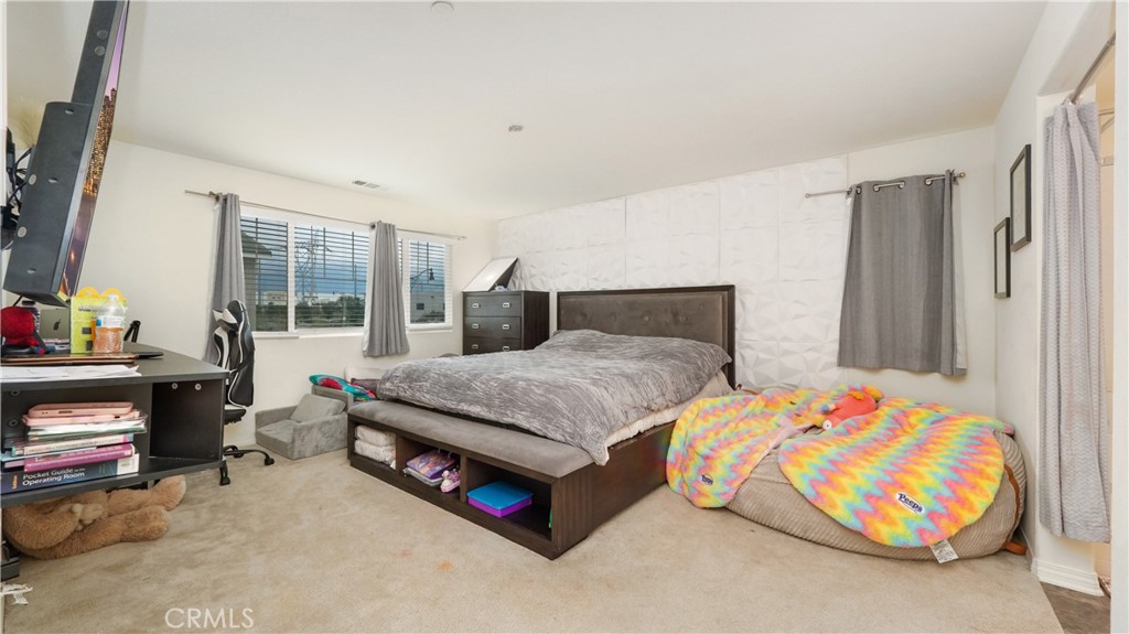 Fontana, California, 92336, United States, 3 Bedrooms Bedrooms, ,3 BathroomsBathrooms,Residential,For Sale,1975846