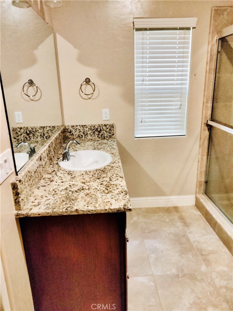Clovis, California, 93619, United States, 3 Bedrooms Bedrooms, ,2 BathroomsBathrooms,Residential,For Sale,1919541
