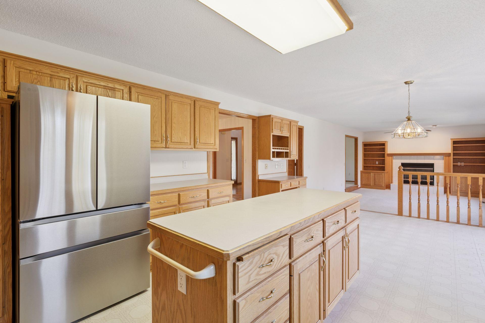 Maple Grove, Minnesota, 55311, United States, 4 Bedrooms Bedrooms, ,3 BathroomsBathrooms,Residential,For Sale,1970714