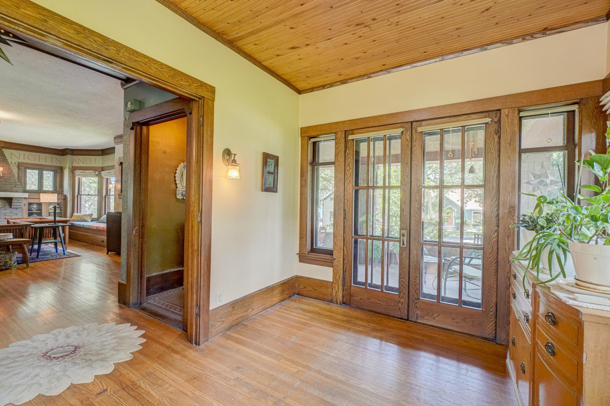 Stillwater, Minnesota, 55082, United States, 4 Bedrooms Bedrooms, ,2 BathroomsBathrooms,Residential,For Sale,1916942