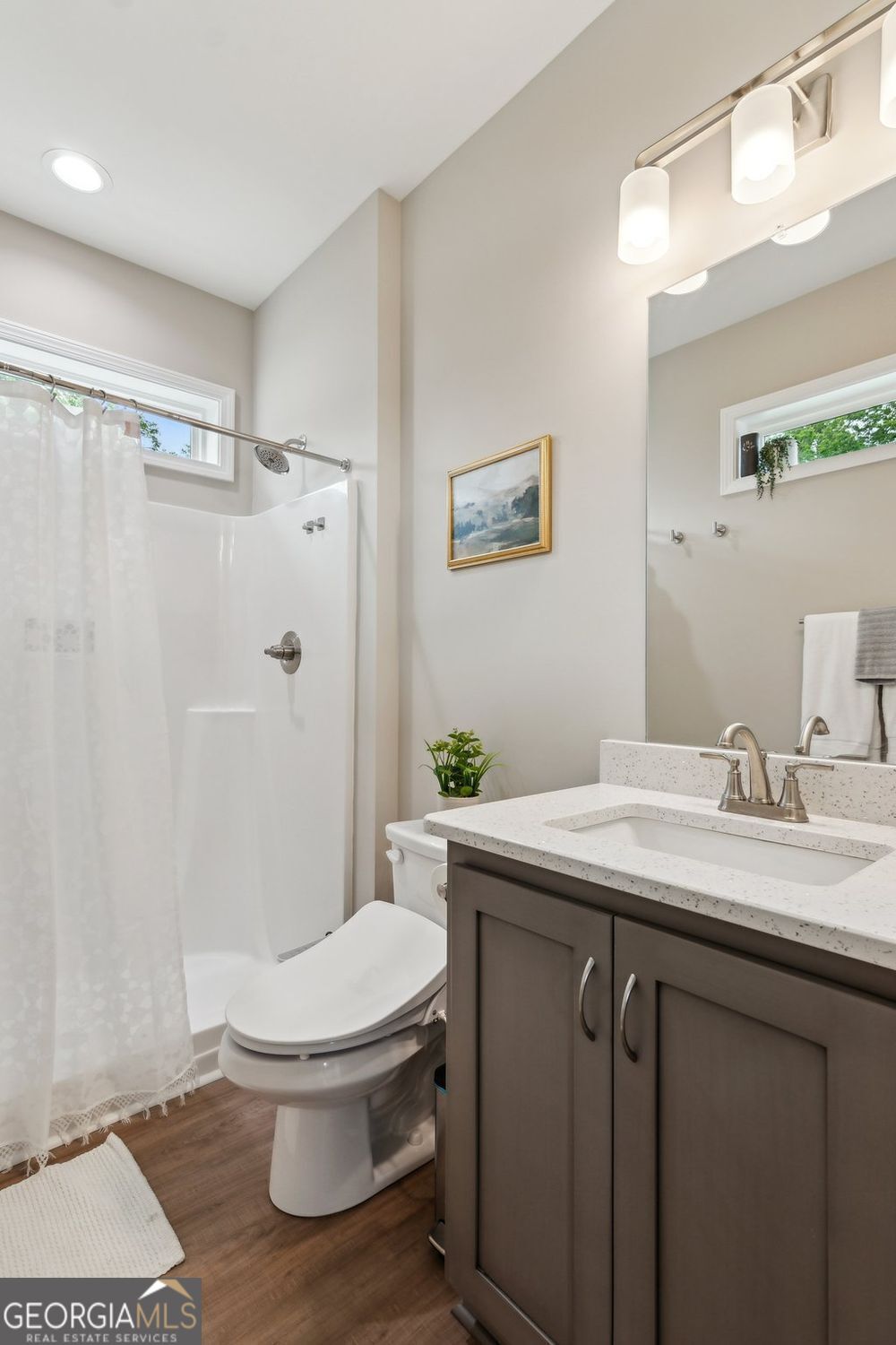 Ellijay, Georgia, 30540, United States, 3 Bedrooms Bedrooms, ,3 BathroomsBathrooms,Residential,For Sale,1858970