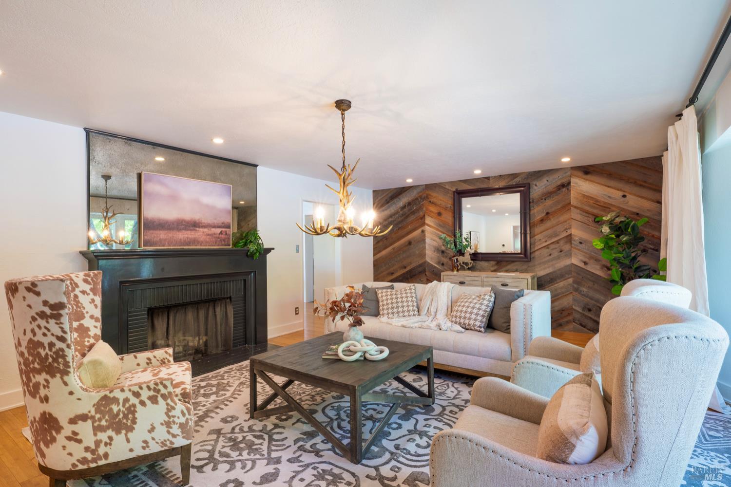 St. Helena, California, 94574, United States, 3 Bedrooms Bedrooms, ,3 BathroomsBathrooms,Residential,For Sale,1941008