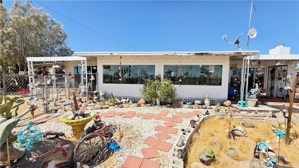Elata Ave, Yucca Valley, CA 92284