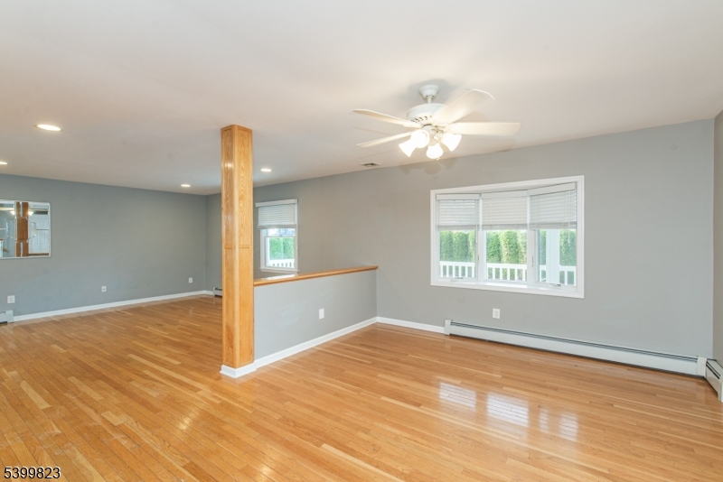 Clifton City, New Jersey, 07013, United States, 5 Bedrooms Bedrooms, ,4 BathroomsBathrooms,Residential,For Sale,2001932