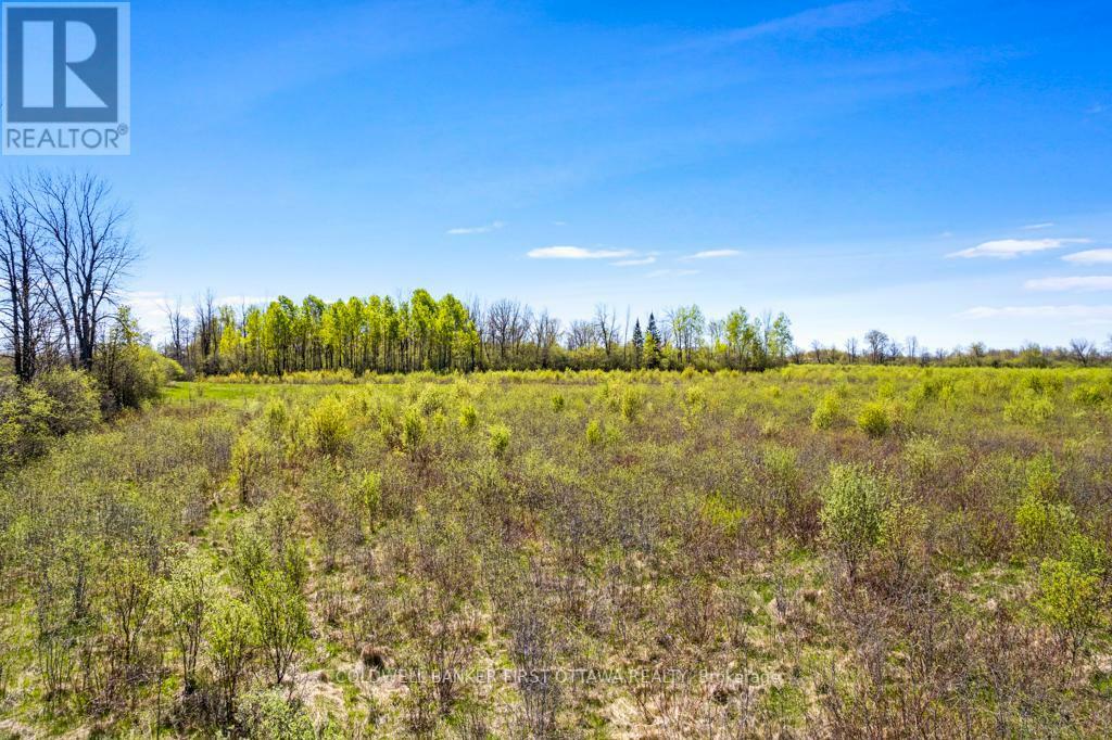 TAY VALLEY, Ontario, K7H 3C9, CA, ,Residential,For Sale,1867366