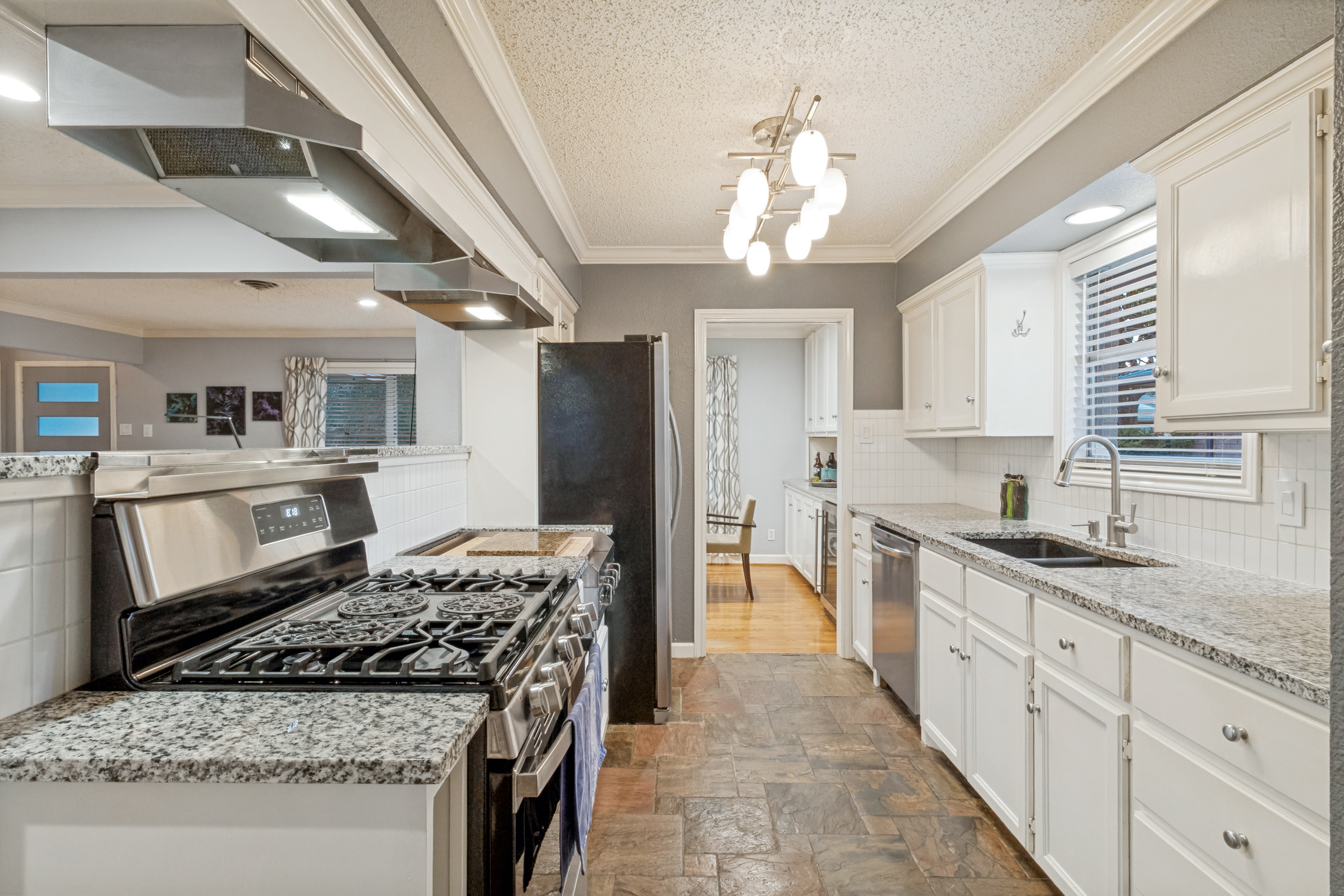  10615 Longmeadow Drive, Dallas, TX, 75238 - 物件實景