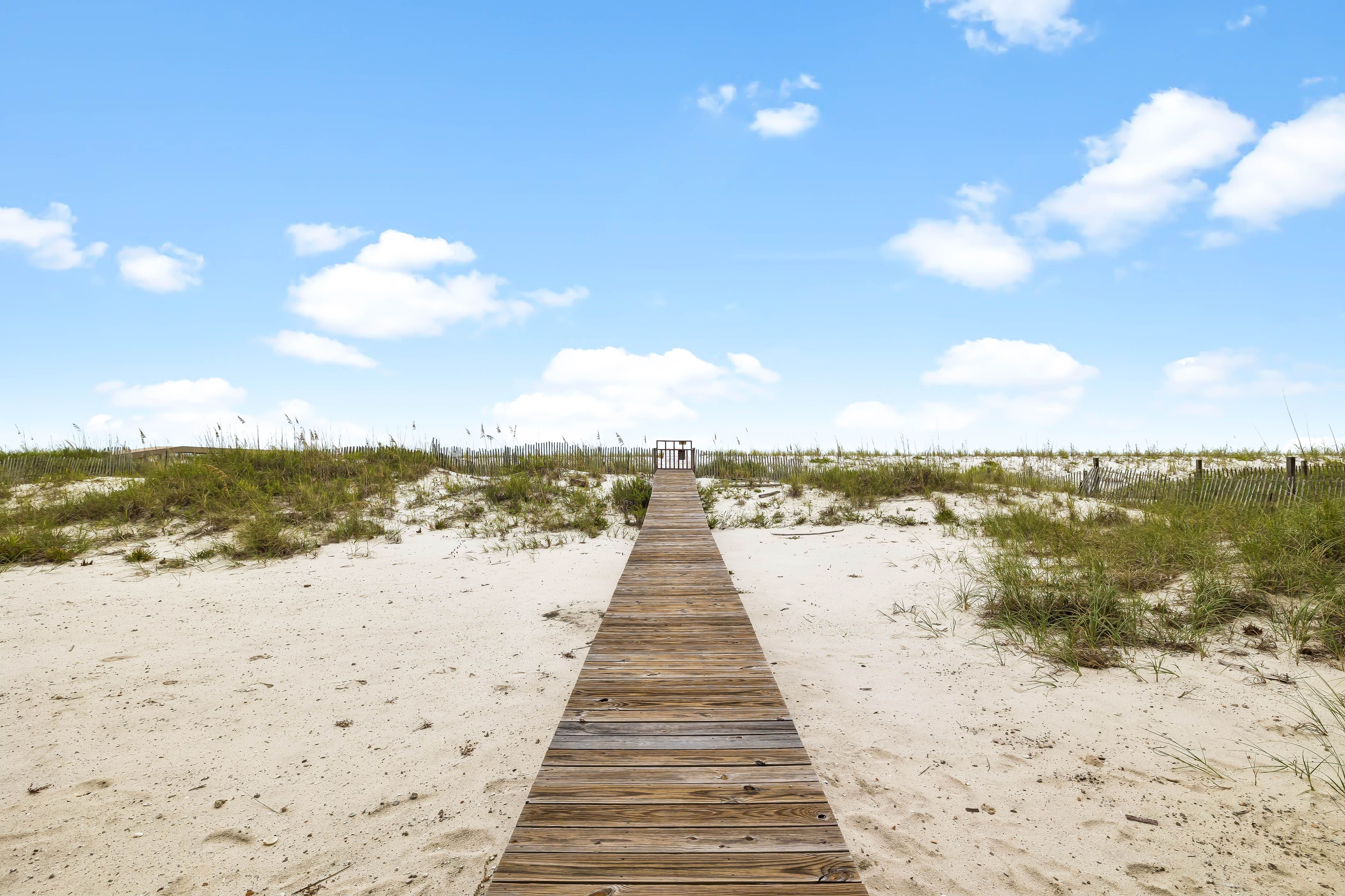  A New Benchmark for Luxury on Navarre Beach - 物件實景