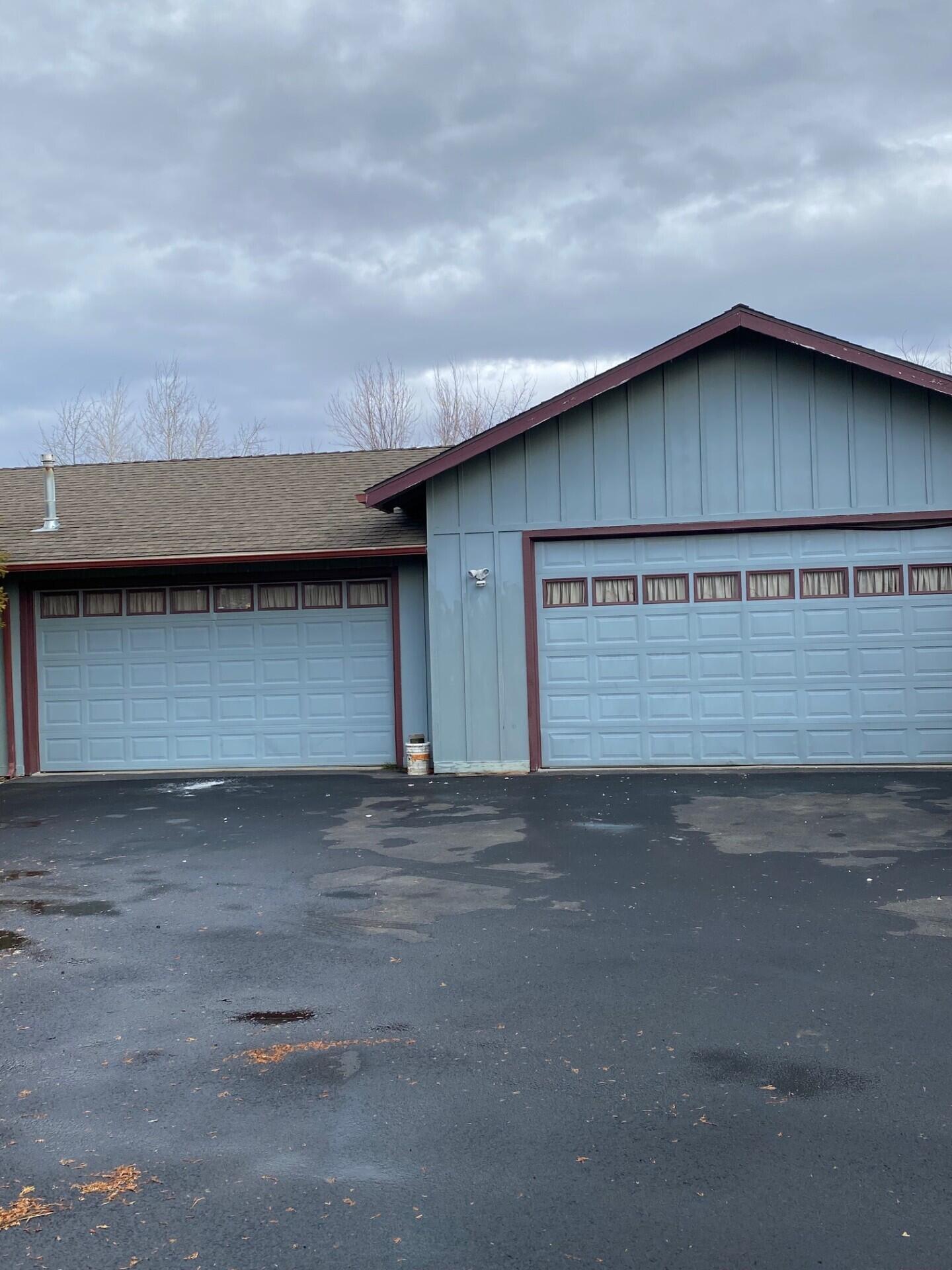 Bend, Oregon, 97702, United States, 3 Bedrooms Bedrooms, ,2 BathroomsBathrooms,Residential,For Sale,2007548