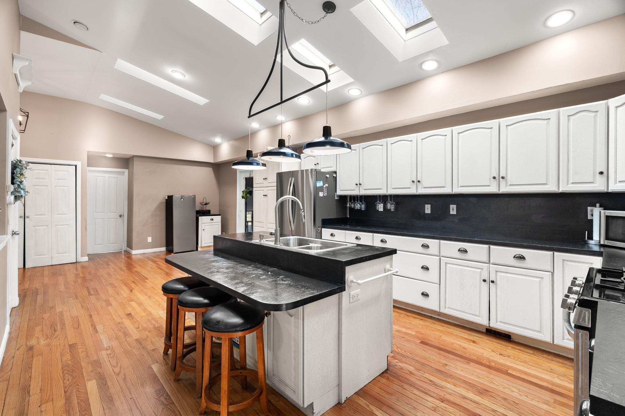 Plaistow, New Hampshire, 03865, United States, 4 Bedrooms Bedrooms, ,1 BathroomBathrooms,Residential,For Sale,2001863