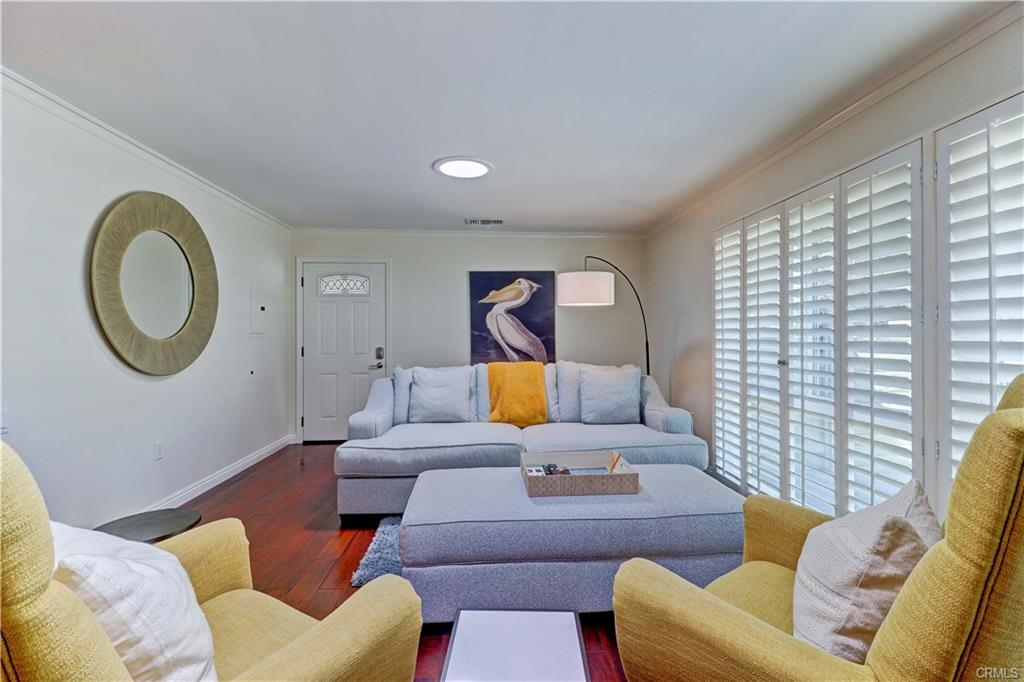 Laguna Woods, California, 92637, United States, 2 Bedrooms Bedrooms, ,1 BathroomBathrooms,Residential,For Sale,1943629