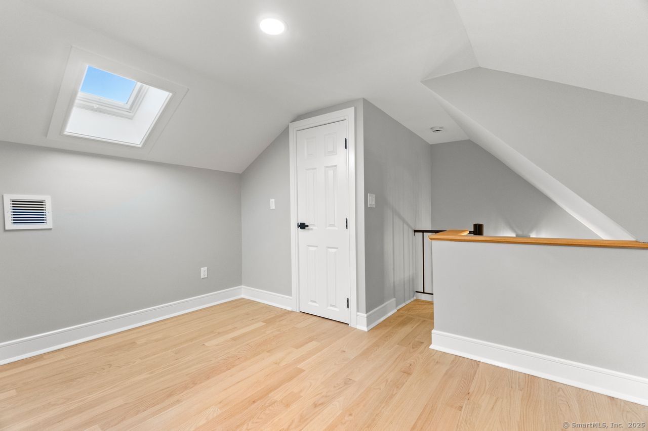 Old Saybrook, Connecticut, 06475, United States, 2 Bedrooms Bedrooms, ,2 BathroomsBathrooms,Residential,For Sale,1957011