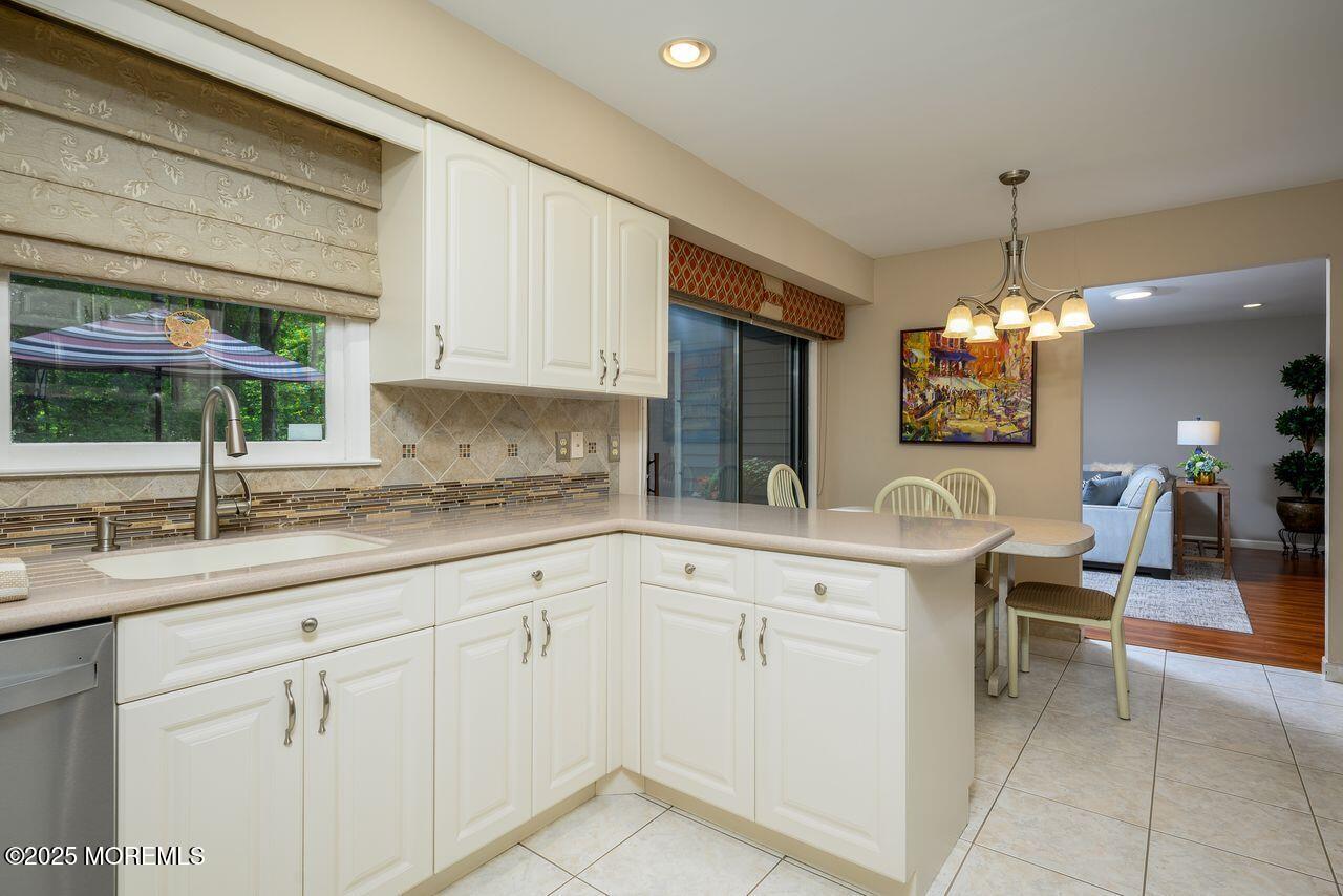 Matawan, New Jersey, 07747, United States, 4 Bedrooms Bedrooms, ,3 BathroomsBathrooms,Residential,For Sale,1911176