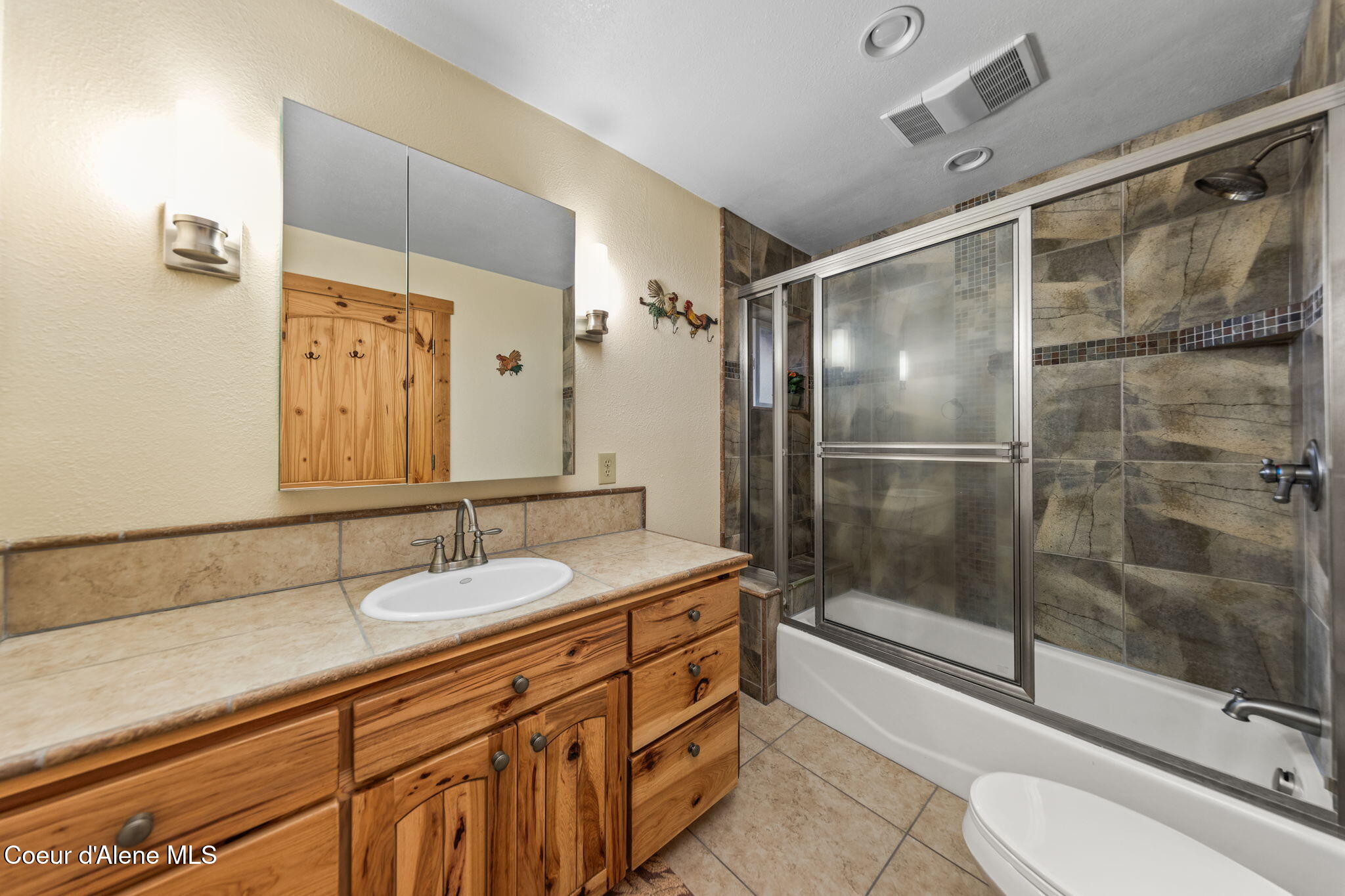 Harrison, Idaho, 83833, United States, 3 Bedrooms Bedrooms, ,Residential,For Sale,1990748