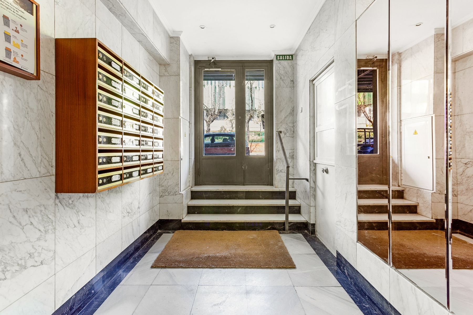  Residential property for sale in Chamberí, Madrid - 物件實景