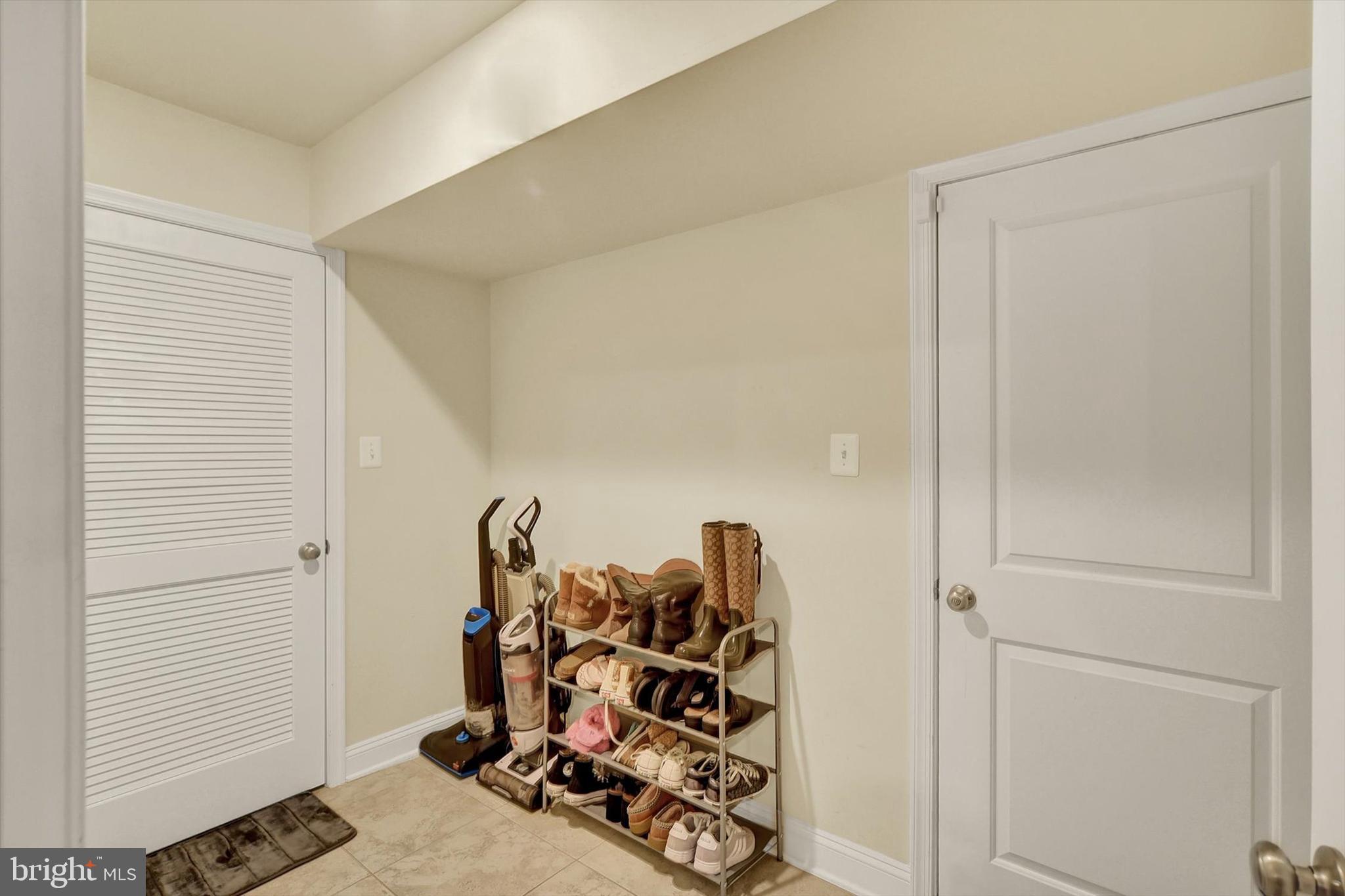 Pasadena, Maryland, 21122, United States, 3 Bedrooms Bedrooms, ,3 BathroomsBathrooms,Residential,For Sale,1982348