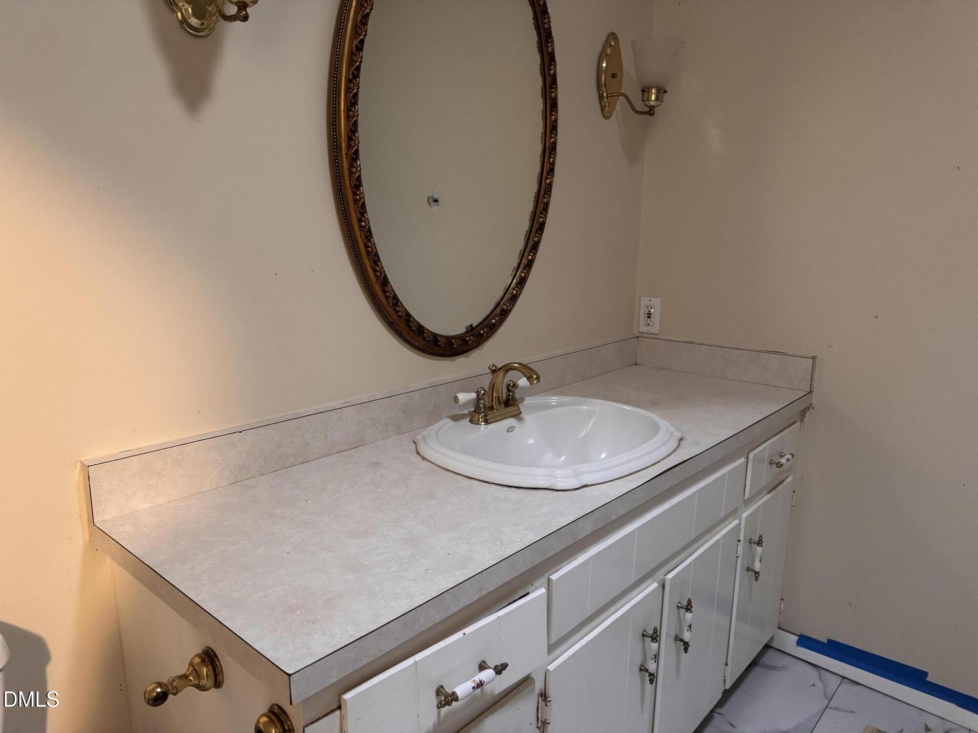 Cary, North Carolina, 27511, United States, 3 Bedrooms Bedrooms, ,2 BathroomsBathrooms,Residential,For Sale,1995161