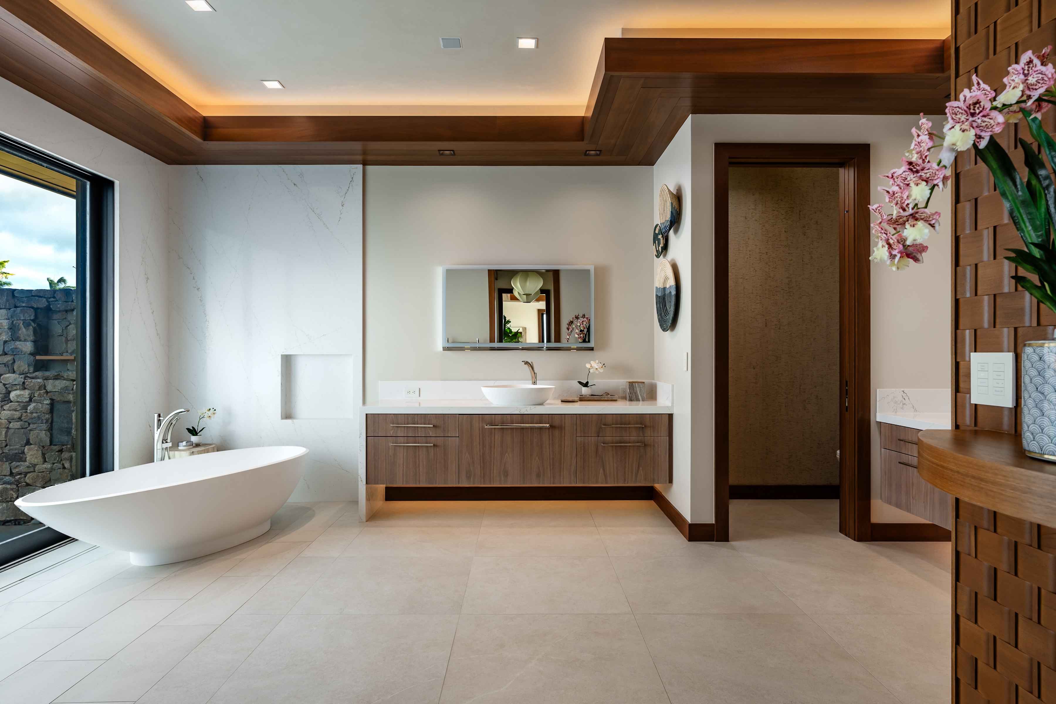  Move-In Ready Luxury: A Masterpiece in Kapalua