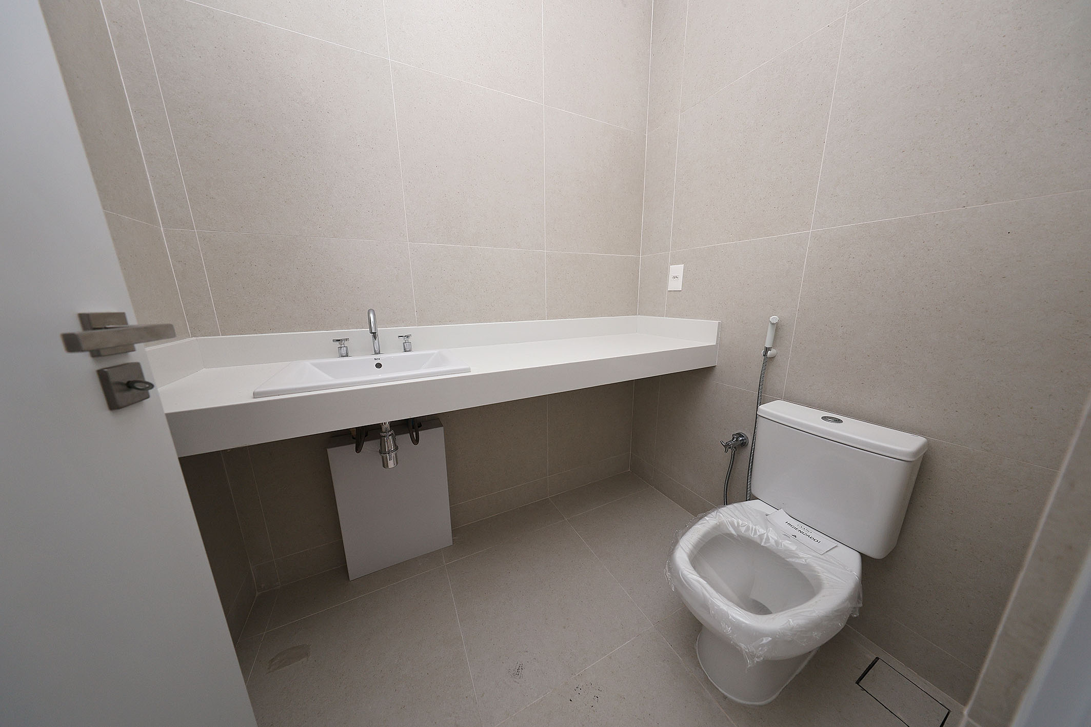  Elegant four-suite residence in a full-service residential condominium - 物件實景