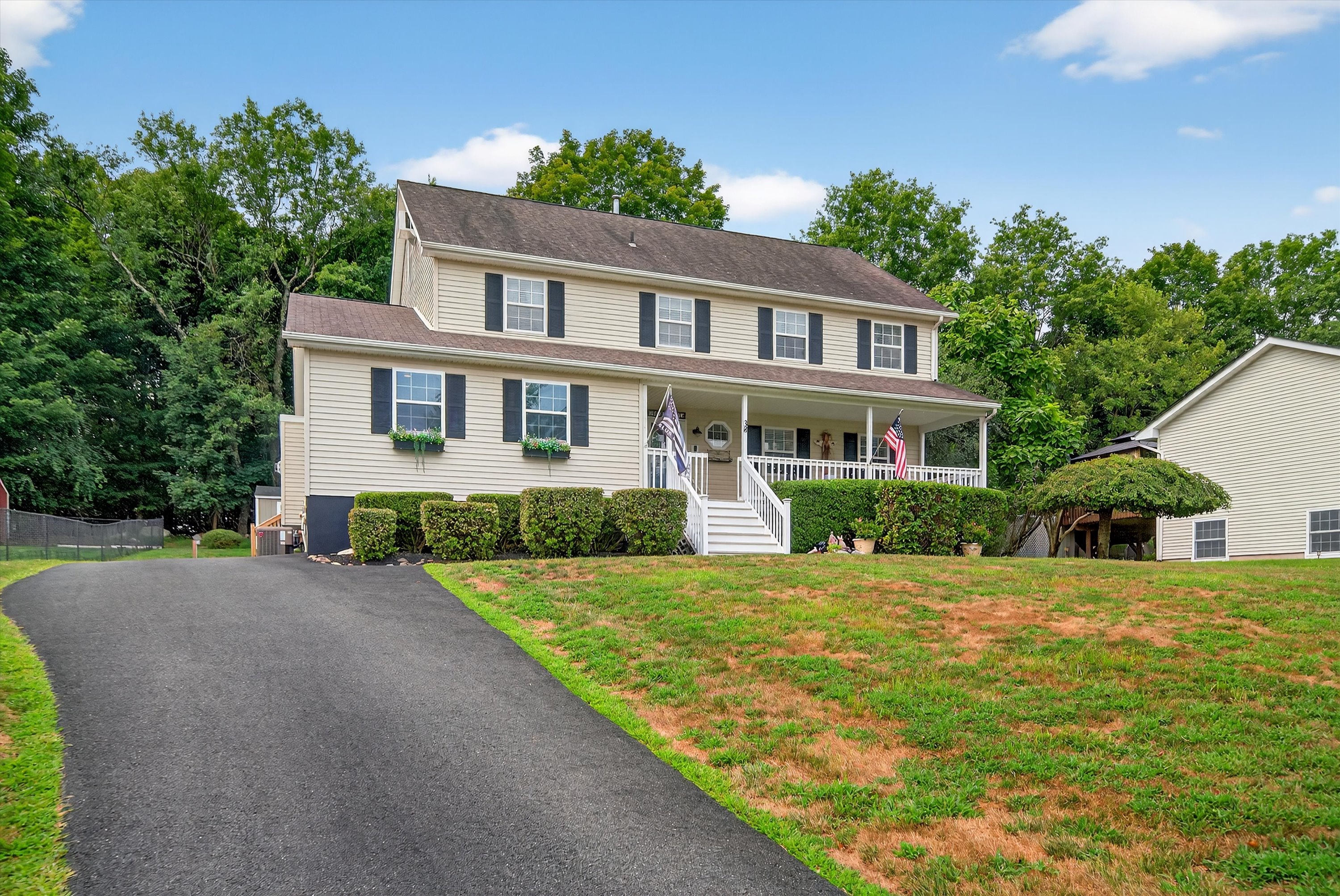 Montgomery, New York, 12549, United States, 4 Bedrooms Bedrooms, ,3 BathroomsBathrooms,Residential,For Sale,1923232