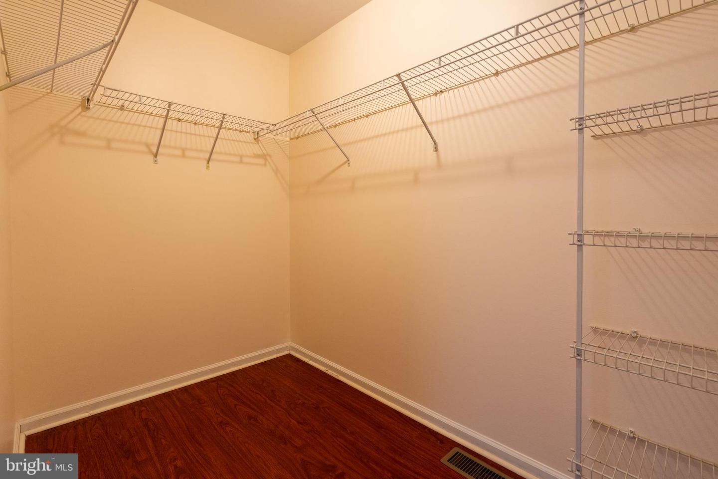 Pennington, New Jersey, 08534, United States, 3 Bedrooms Bedrooms, ,3 BathroomsBathrooms,Residential,For Sale,1939731