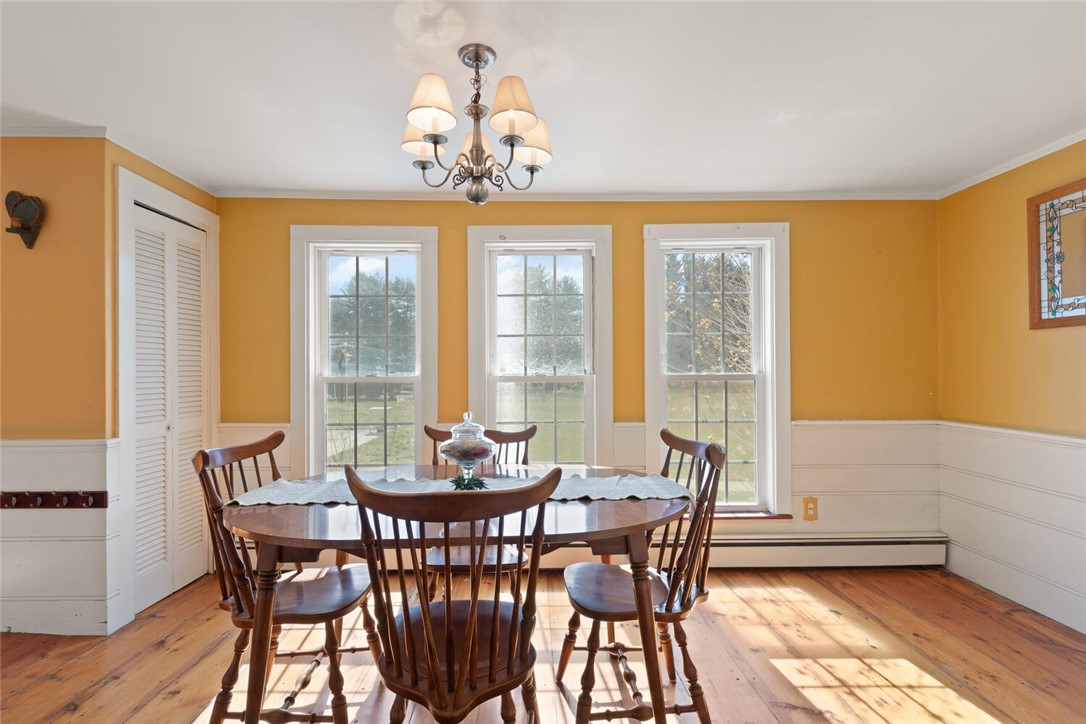 Scituate, Rhode Island, 02857, United States, 3 Bedrooms Bedrooms, ,2 BathroomsBathrooms,Residential,For Sale,1920020