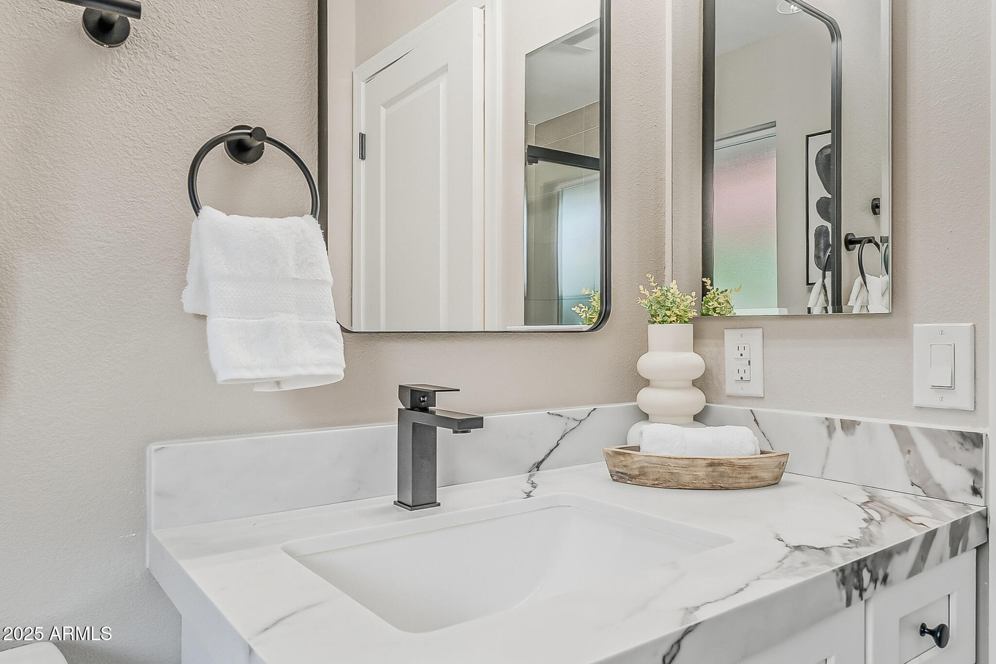 Sun City, Arizona, 85351, United States, 3 Bedrooms Bedrooms, ,Residential,For Sale,1960943