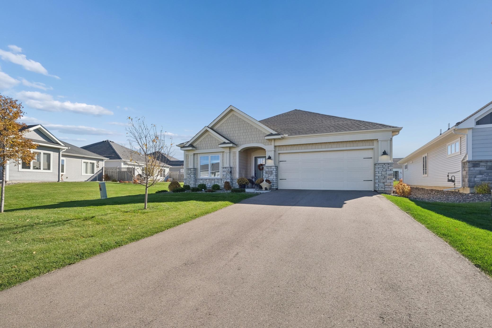 Excelsior, Minnesota, 55331, United States, 2 Bedrooms Bedrooms, ,1 BathroomBathrooms,Residential,For Sale,1988281