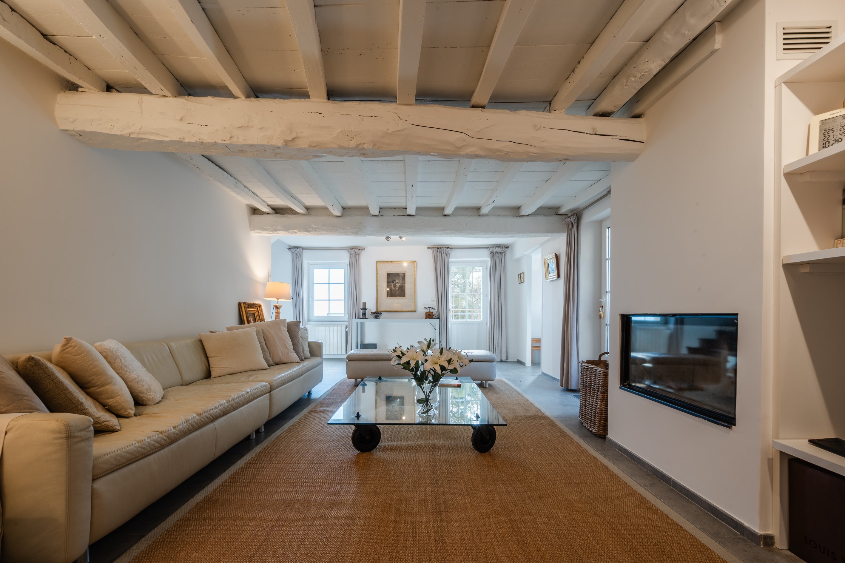 BETWEEN SKY AND NATURE - THE ELEGANCE OF AN AUTHENTIC RETREAT - 物件實景