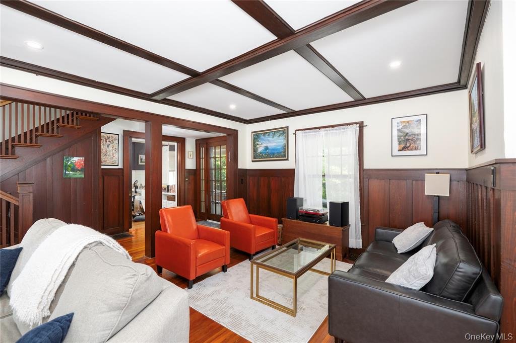 Poughkeepsie, New York, 12601, United States, 4 Bedrooms Bedrooms, ,4 BathroomsBathrooms,Residential,For Sale,2048536
