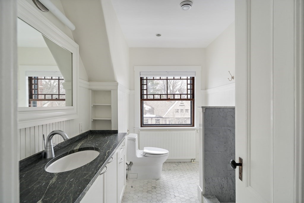Cambridge, Massachusetts, 02140, United States, 6 Bedrooms Bedrooms, ,6 BathroomsBathrooms,Residential,For Sale,1840566