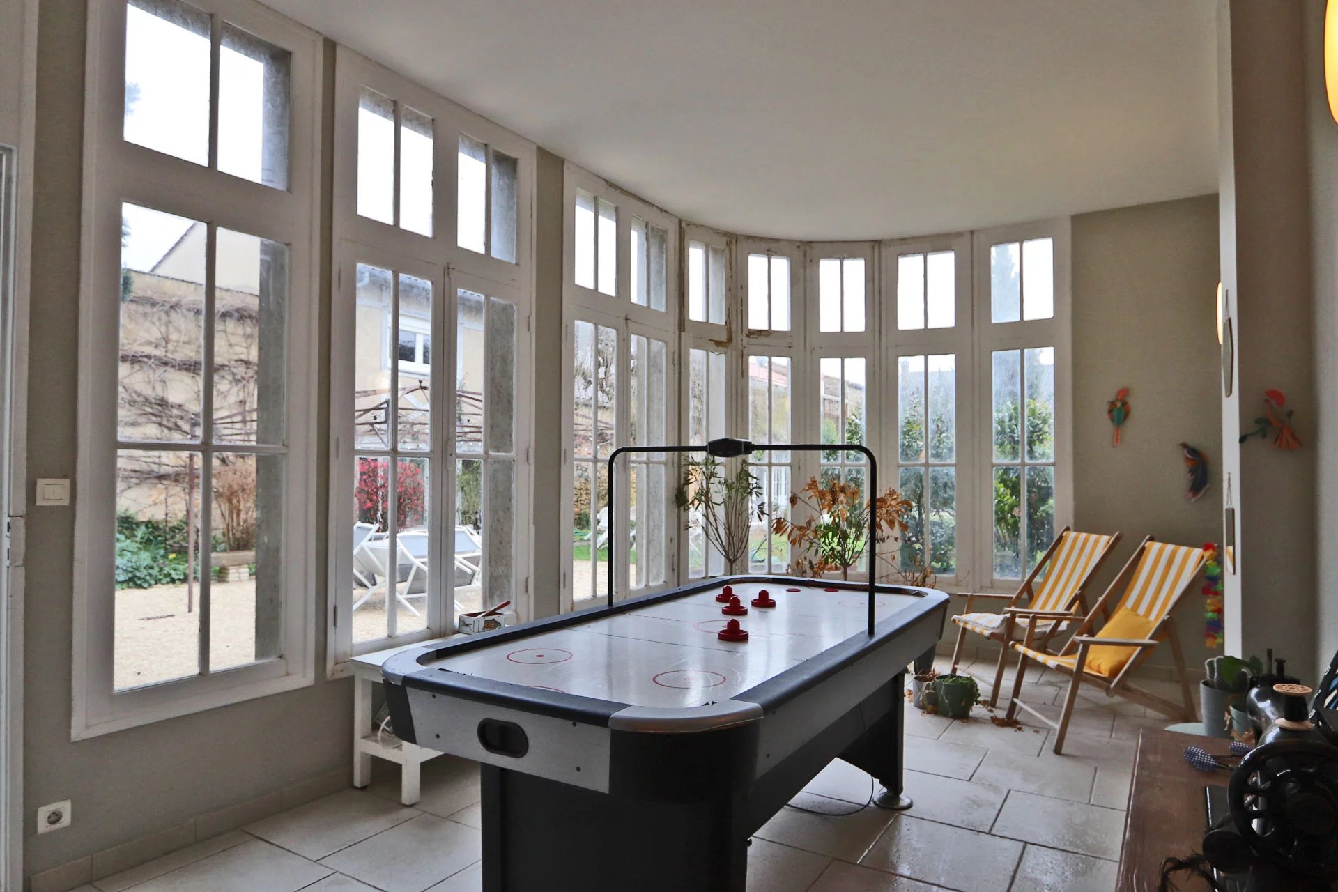 Bergerac, New Aquitaine, 24100, FR, 9 Bedrooms Bedrooms, ,5 BathroomsBathrooms,Residential,For Sale,1995621